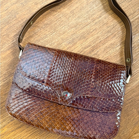 Handbags - Vintage Brown Snakeskin Shoulder Bag with adjustable strap.